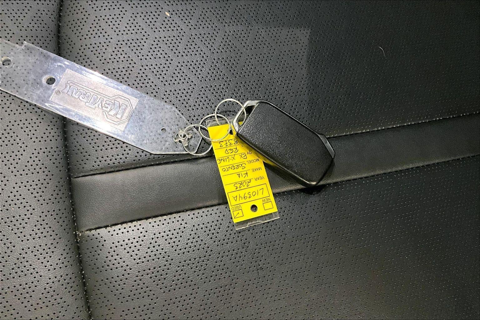 2023 Kia SORENTO X-LINE EX