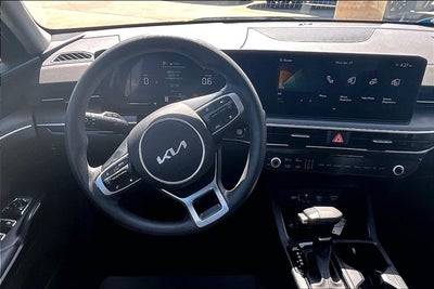 2025 Kia K5 LXS