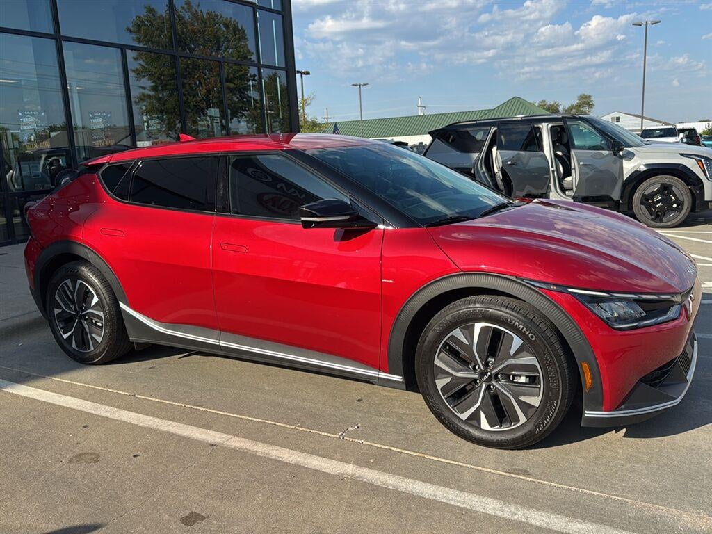 2024 Kia EV6 Light Long Range