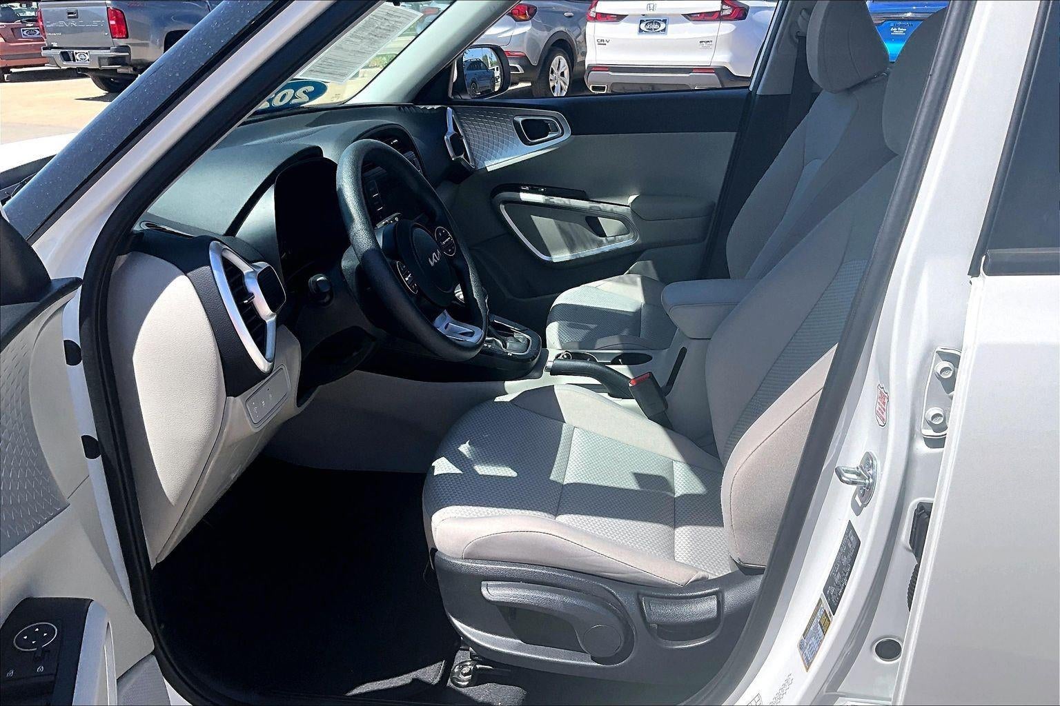 2025 Kia Soul LX