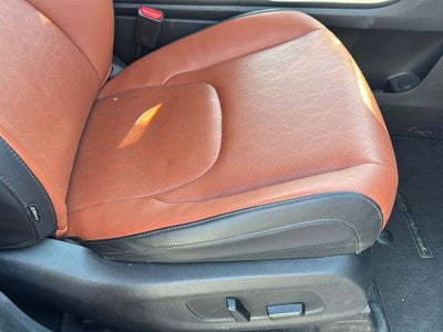 2024 Kia Carnival SX