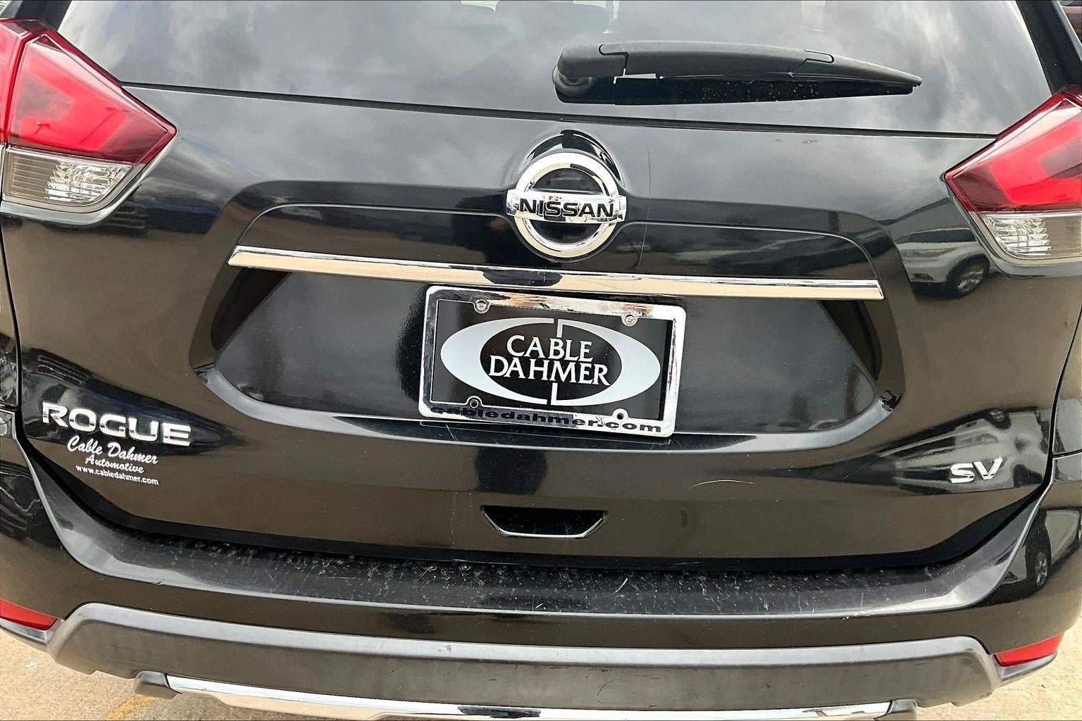 2017 Nissan Rogue SV