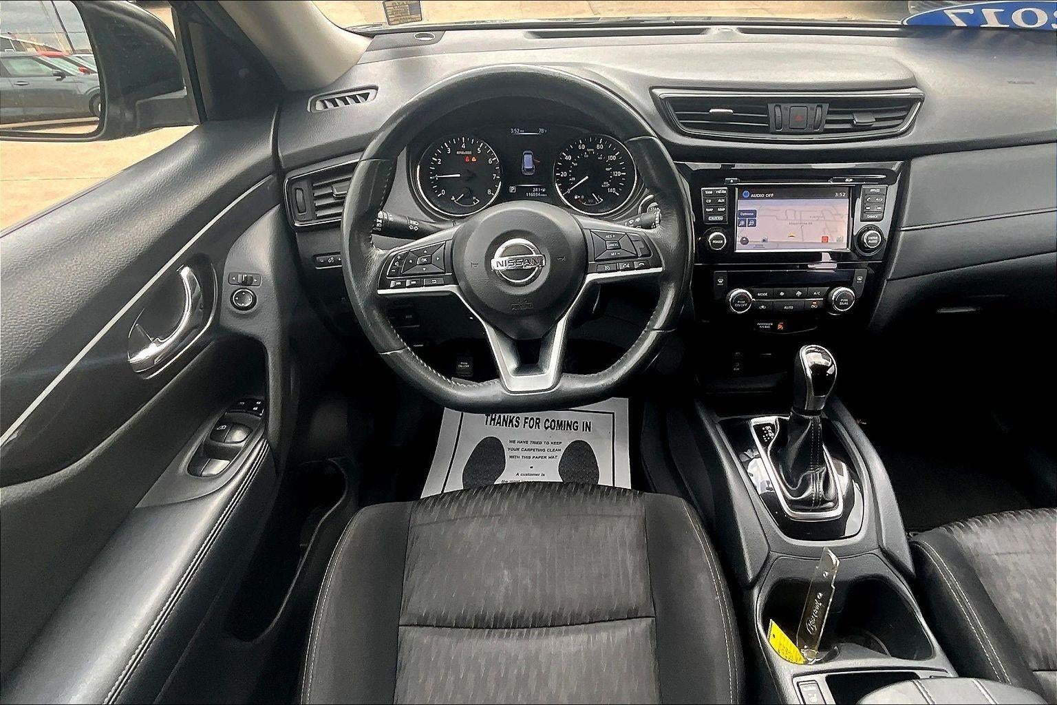 2017 Nissan Rogue SV